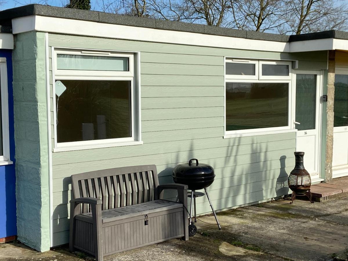 Fantastic Seaside Chalet Retreat Apartment Sandown Luaran gambar